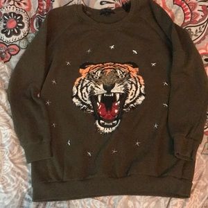 Tiger light weight sweater